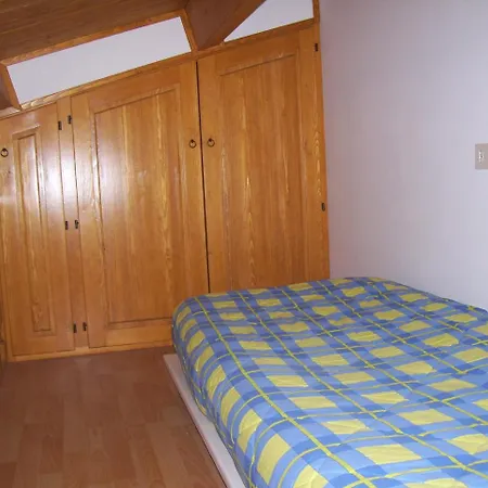 בית נופש Little Tower