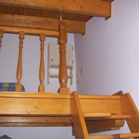 בית נופש Little Tower *