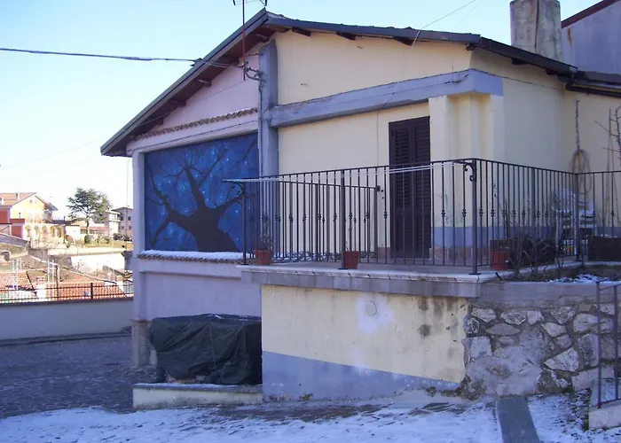 Little Tower Semesterbostad *